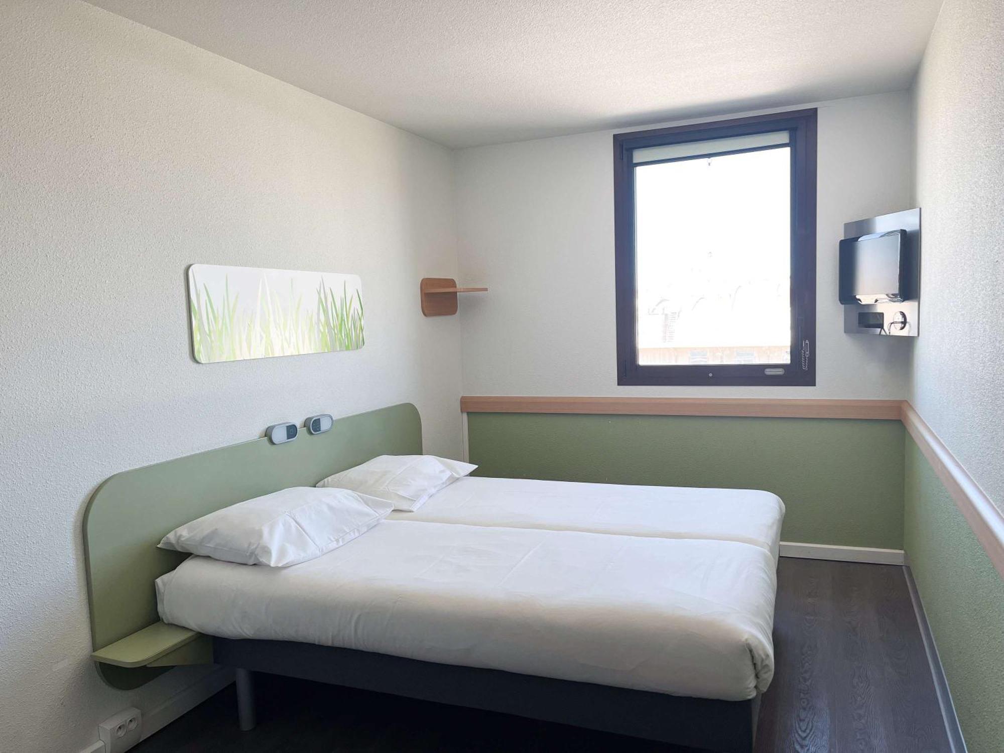 Ibis Budget Nimes Centre Gare المظهر الخارجي الصورة