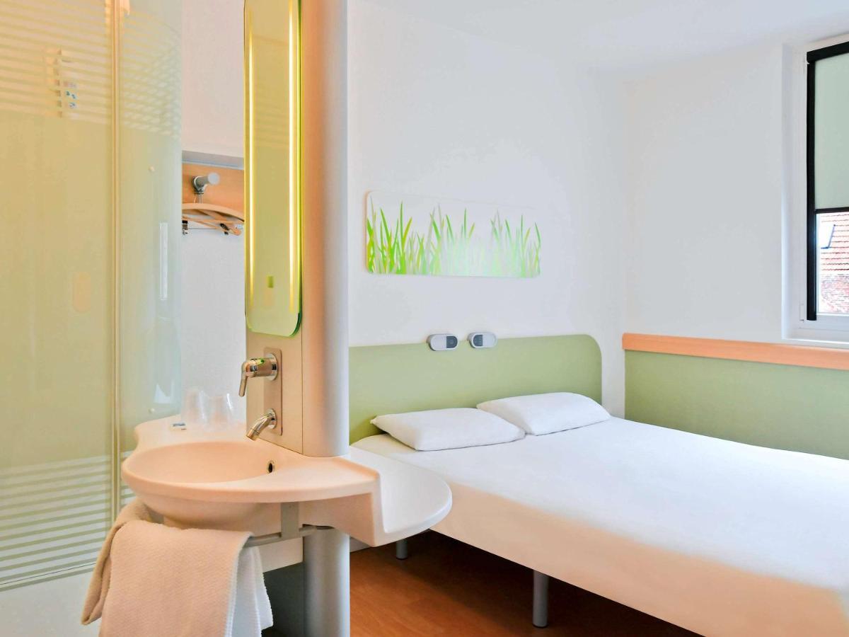 Ibis Budget Nimes Centre Gare المظهر الخارجي الصورة